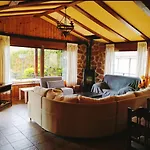 Dom wakacyjny Rural Sansil, Piscina Cubierta Y Climatizada Desde Abril