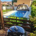 Dom wakacyjny Rural Sansil, Piscina Cubierta Y Climatizada Desde Abril