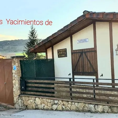 Atapuerca Rural Sansil, Piscina Cubierta Y Climatizada Desde Abril Ferienhaus *
