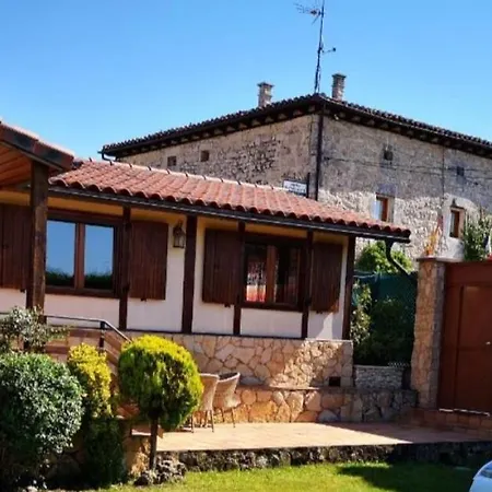 Dom wakacyjny Rural Sansil, Piscina Cubierta Y Climatizada Desde Abril Atapuerca