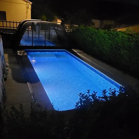 Con Piscina Sansil Rural *