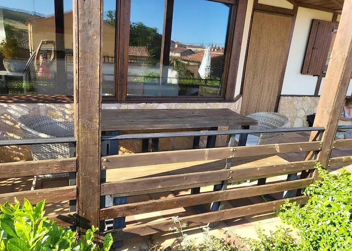 Rural Sansil, Piscina Cubierta Y Climatizada Desde Abril Ferienhaus Atapuerca